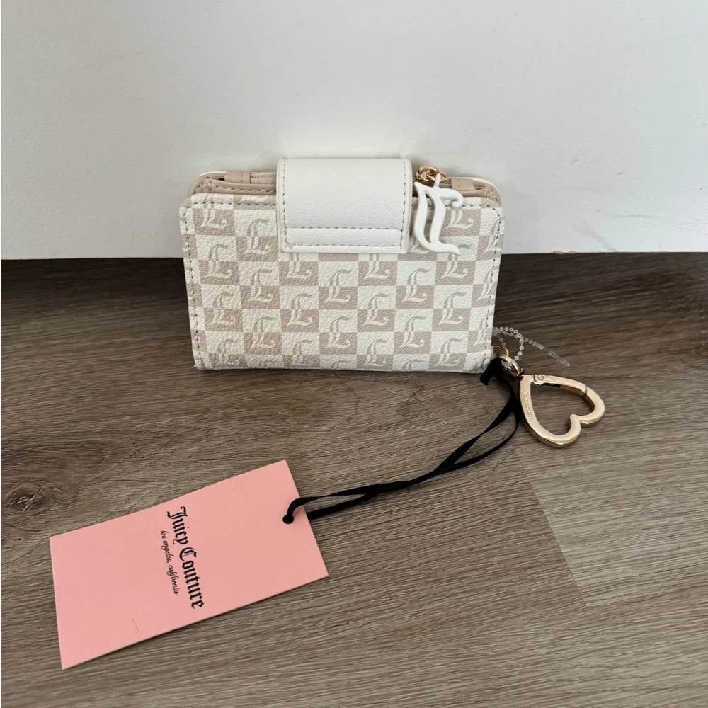 Juicy Couture Cream and Gold Wallet - Picture 6 of 8